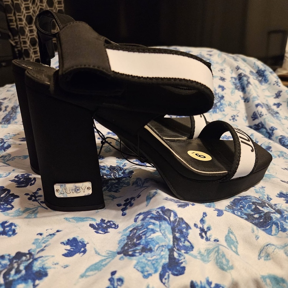 Brand new juicy couture shoes